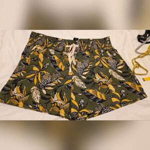 Like An Angel Shorts Womens 3X Leaf Floral Multicolor High Waist Elastic Resort